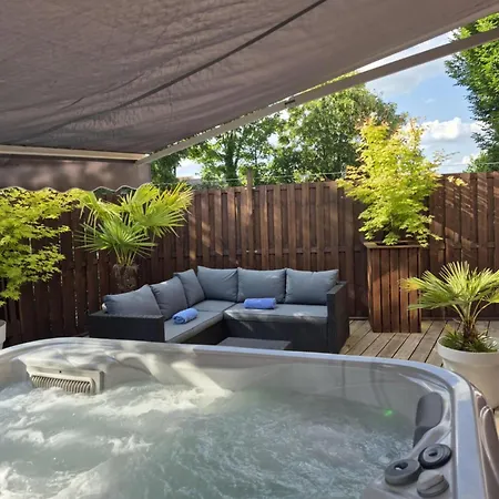 Alojamento de Acomodação e Pequeno-almoço Le Rêve De Narcisse 3*